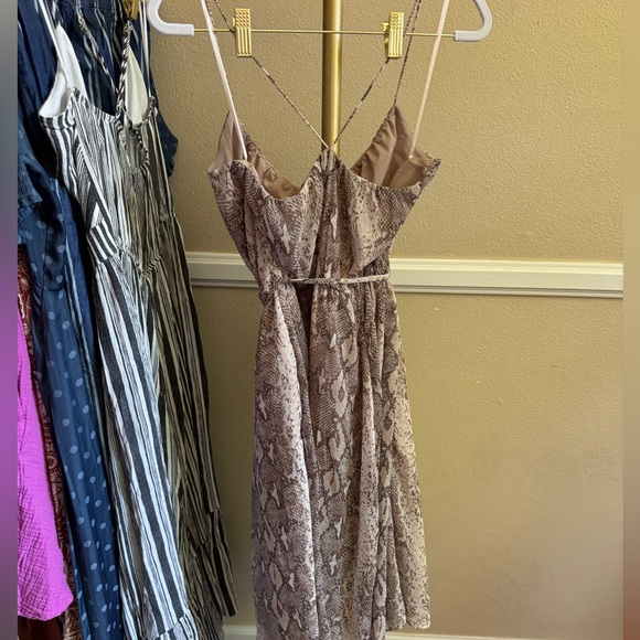 Banana Republic Animal Snake Python Print Blouson Waist Flowy Slip Dress XS PXS - Picture 3 of 3